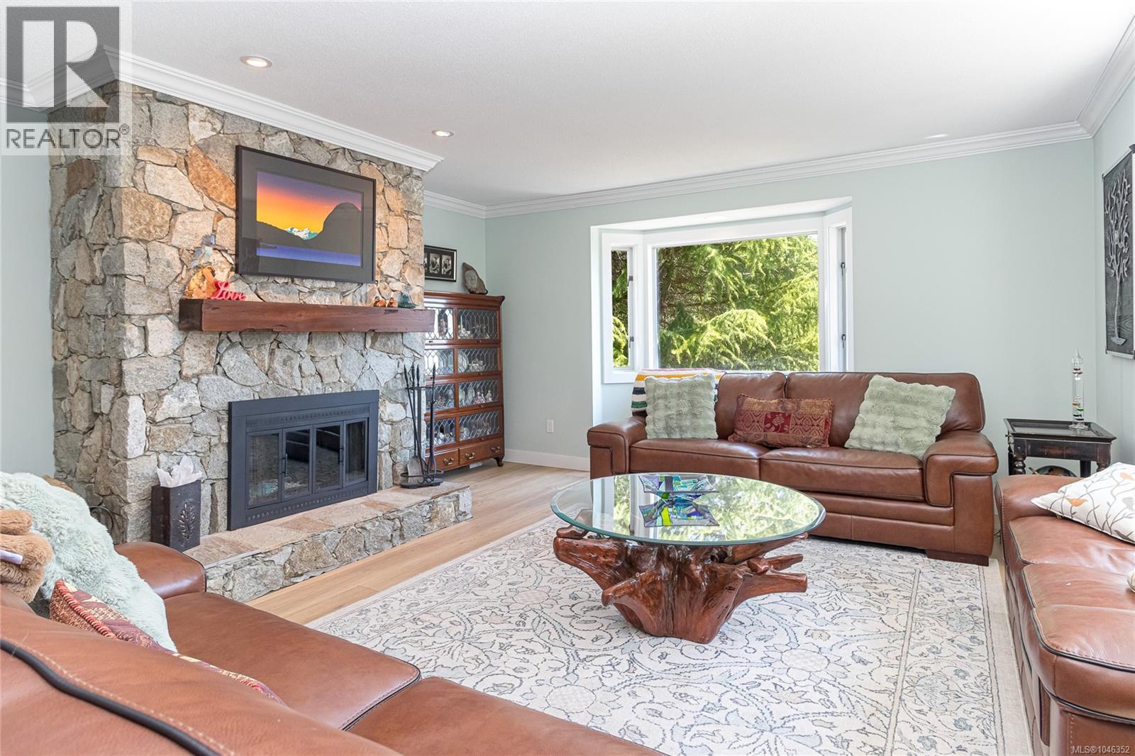 1866 Barrett Dr - Image 11