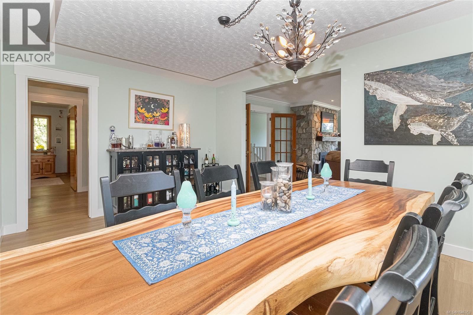 1866 Barrett Dr - Image 17