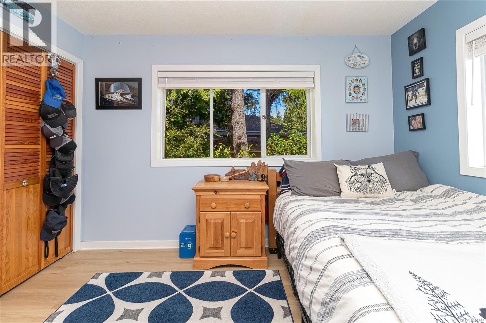 1866 Barrett Dr - Image 46