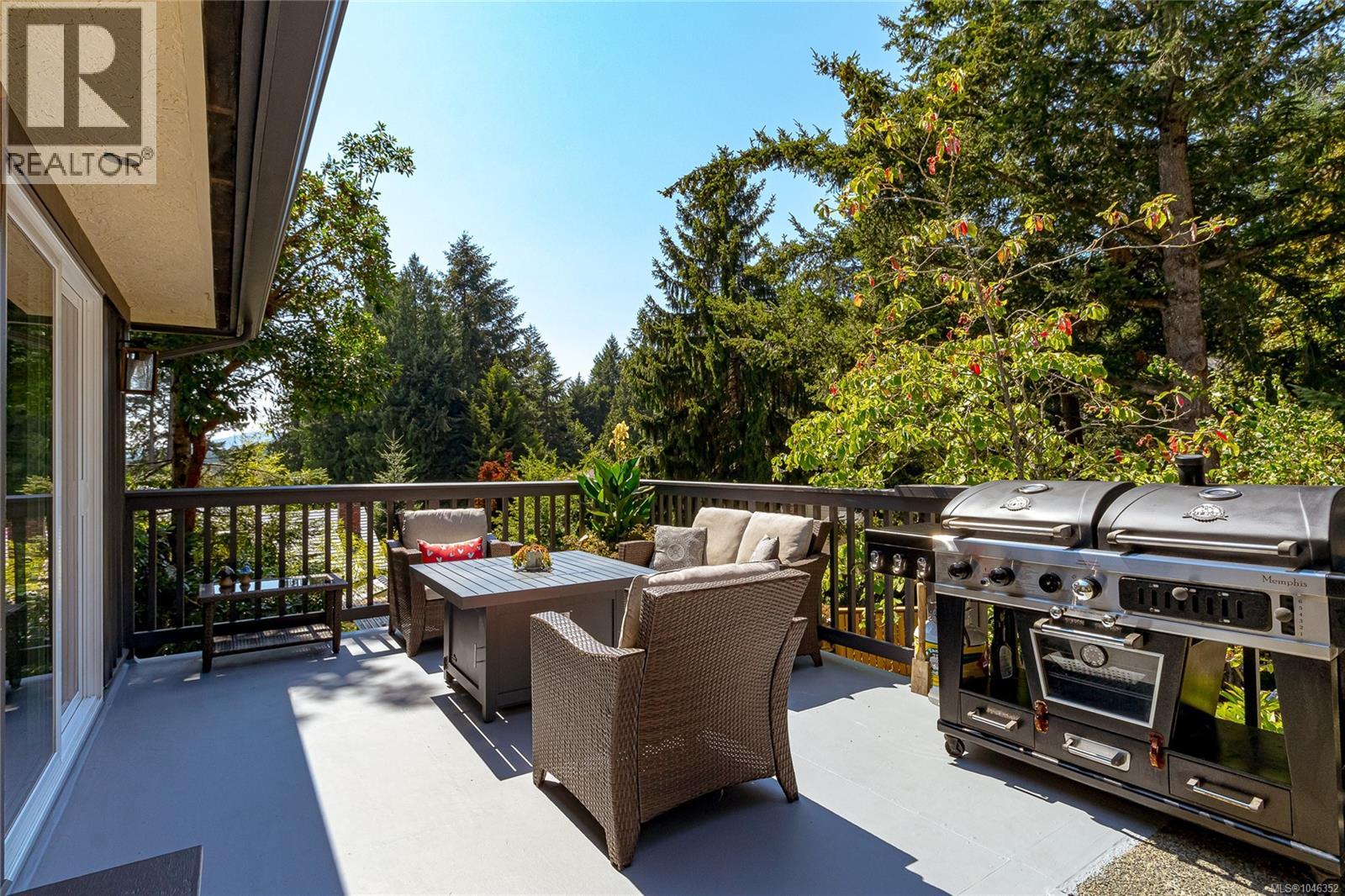 1866 Barrett Dr - Image 56
