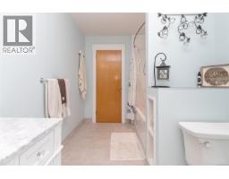 1866 Barrett Dr, North Saanich, BC V8L4V2 Photo 44