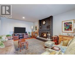 Th16 - 18 La Rose Avenue, Toronto, ON M9P1A5 Photo 10
