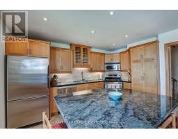 Th16 - 18 La Rose Avenue, Toronto, ON M9P1A5 Photo 14