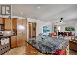 Th16 - 18 La Rose Avenue, Toronto, ON M9P1A5 Photo 15