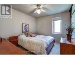 Th16 - 18 La Rose Avenue, Toronto, ON M9P1A5 Photo 21