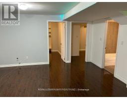 Bsmt - 21 Midvale Road, Brampton, ON L7A2M9 Photo 6