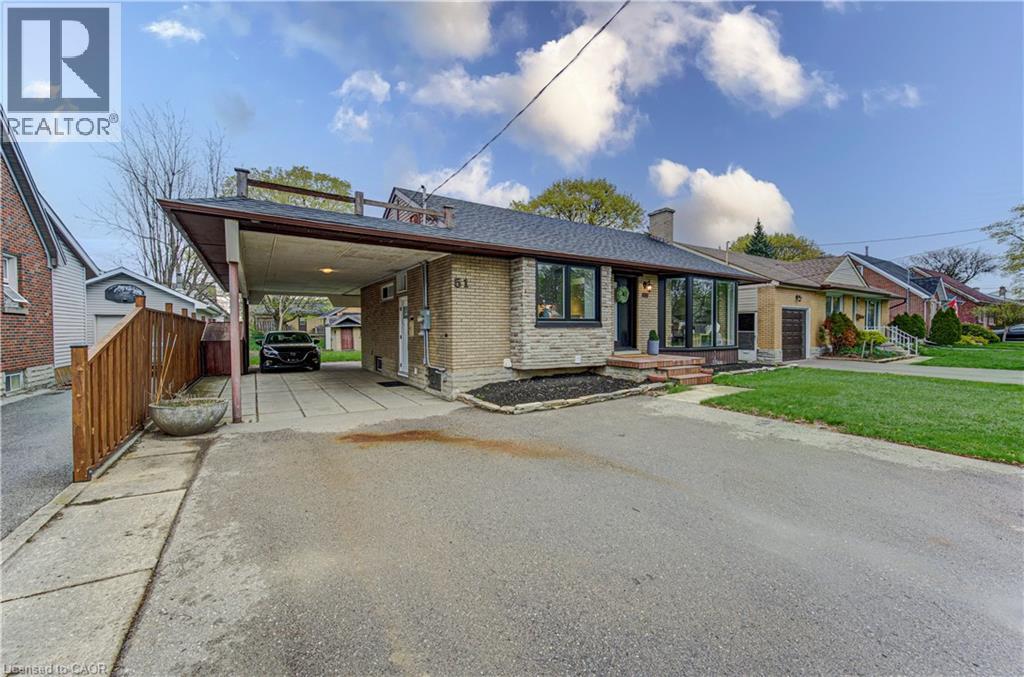 51 ROSEMOUNT Drive — photo 3