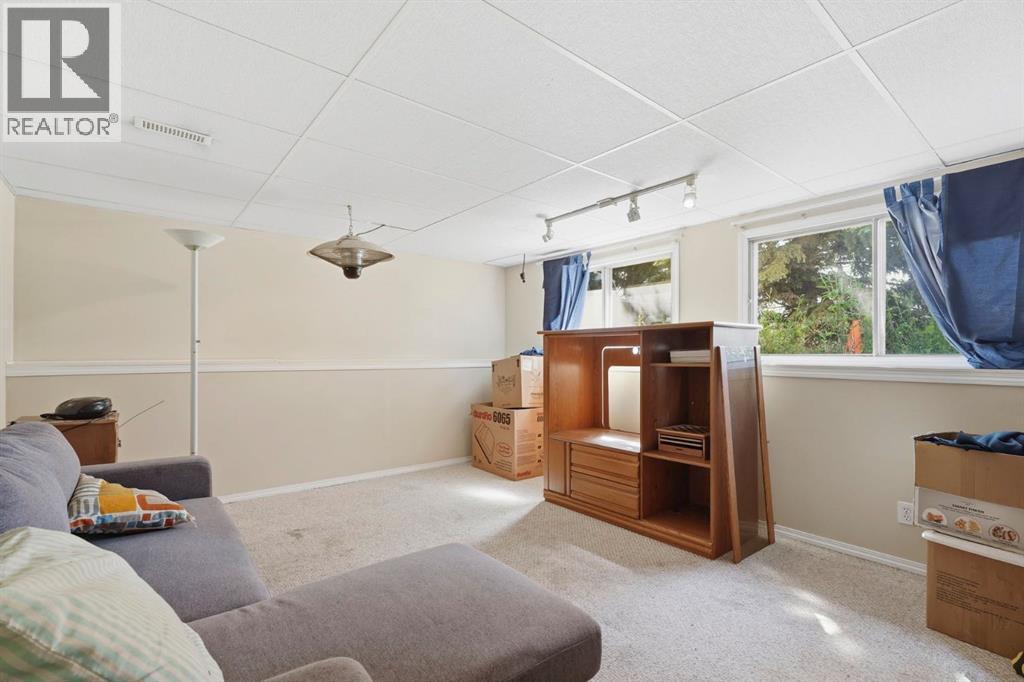 4420 57 Avenue - Image 18