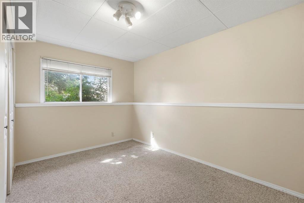 4420 57 Avenue - Image 19