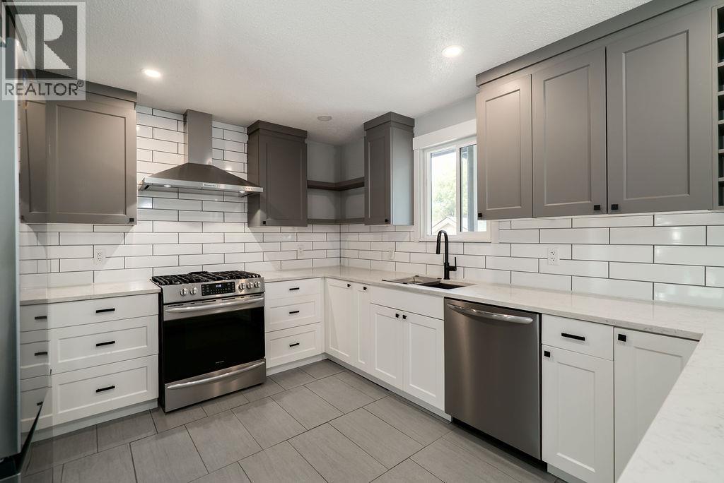 21139 COOK AVENUE, Maple Ridge — photo 3