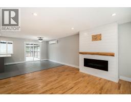 21139 Cook Avenue, Maple Ridge, BC V2X7P7 Photo 11