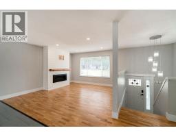 21139 Cook Avenue, Maple Ridge, BC V2X7P7 Photo 12