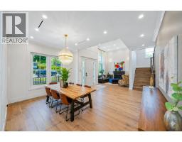 6860 Hycrest Drive, Burnaby, BC V5B2X2 Photo 11