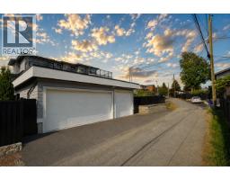 6860 Hycrest Drive, Burnaby, BC V5B2X2 Photo 39