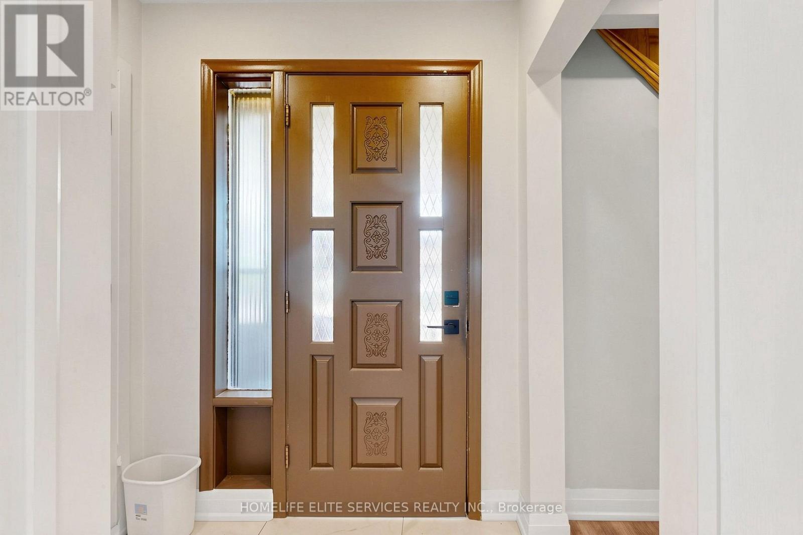76 GOODERHAM DRIVE - 25