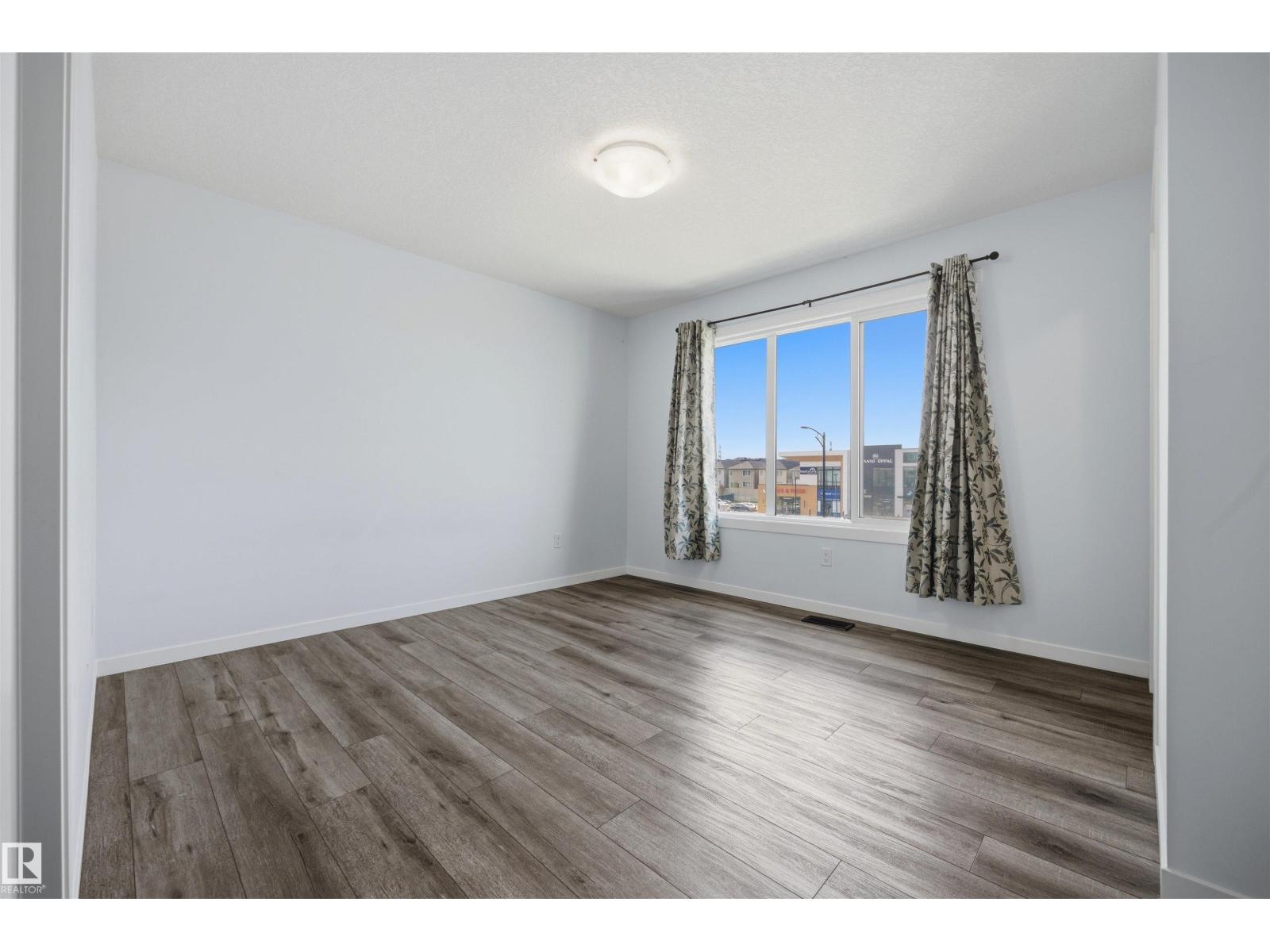 1246 ASTER BV NW - Image 25