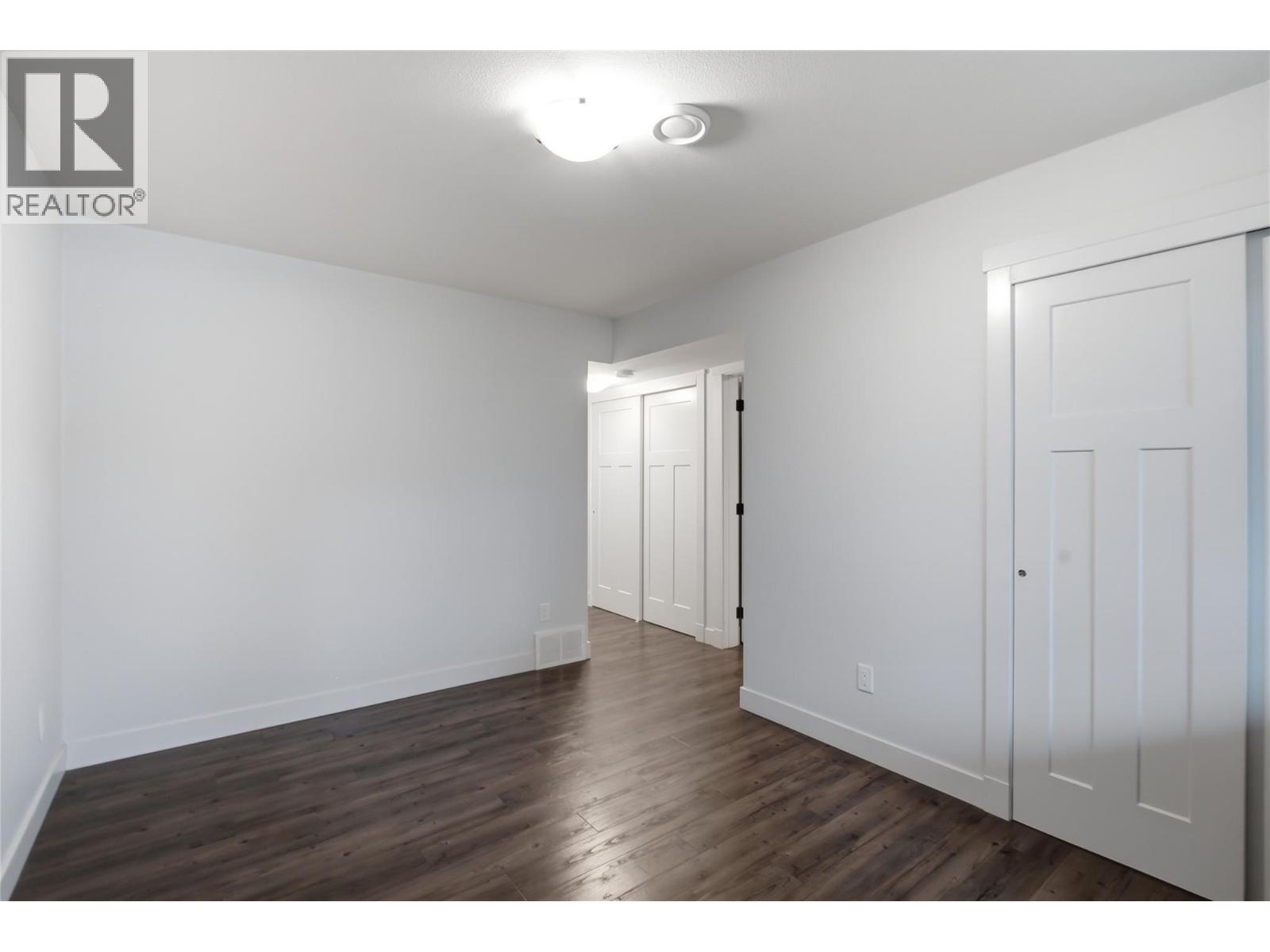  560 Christleton Avenue, Kelowna