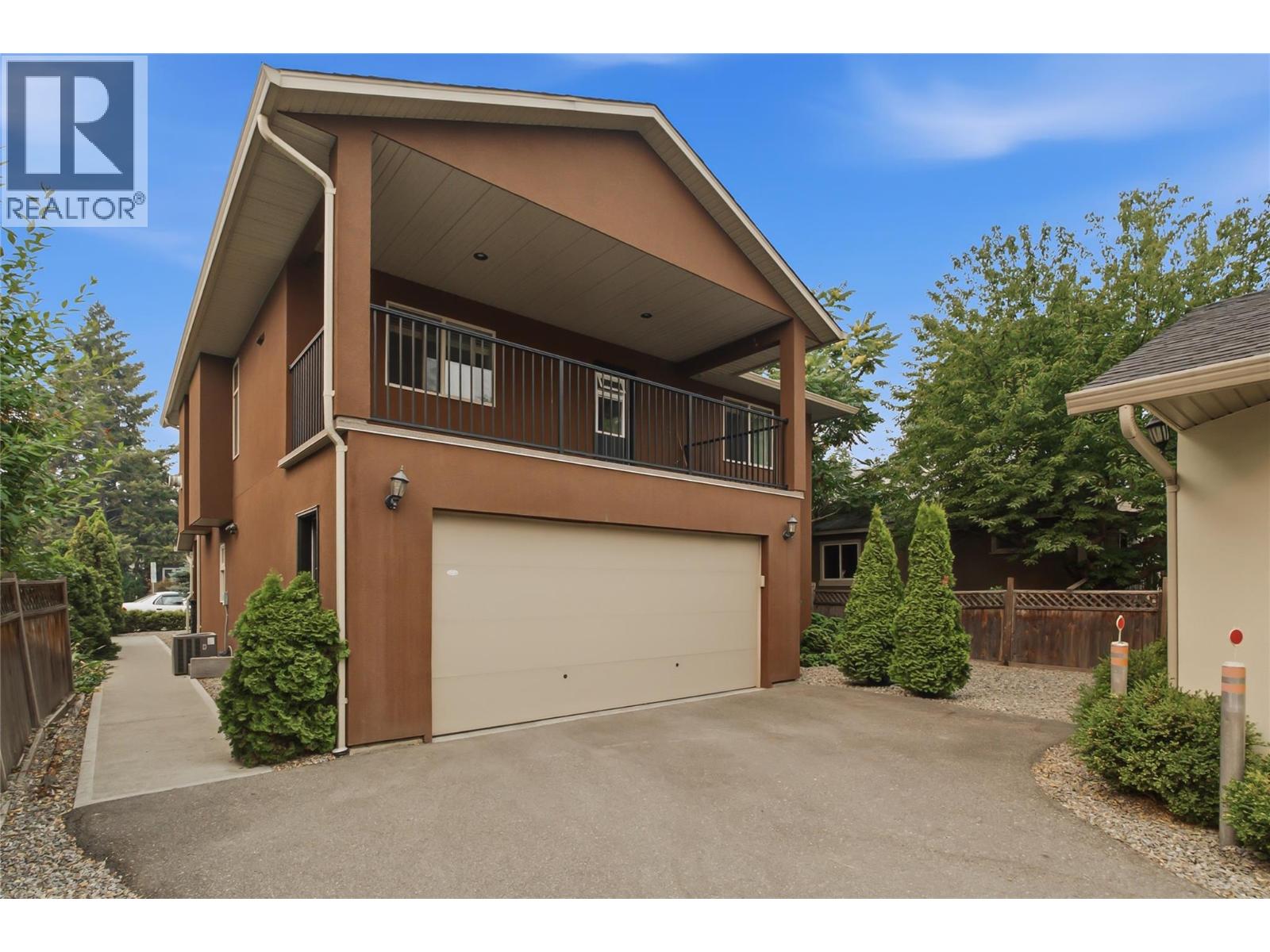  560 Christleton Avenue, Kelowna