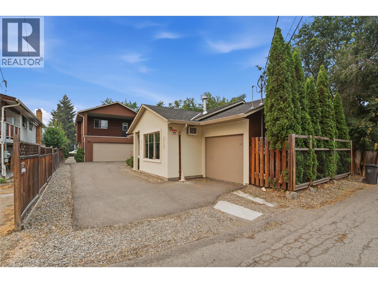 560 Christleton Avenue - 38