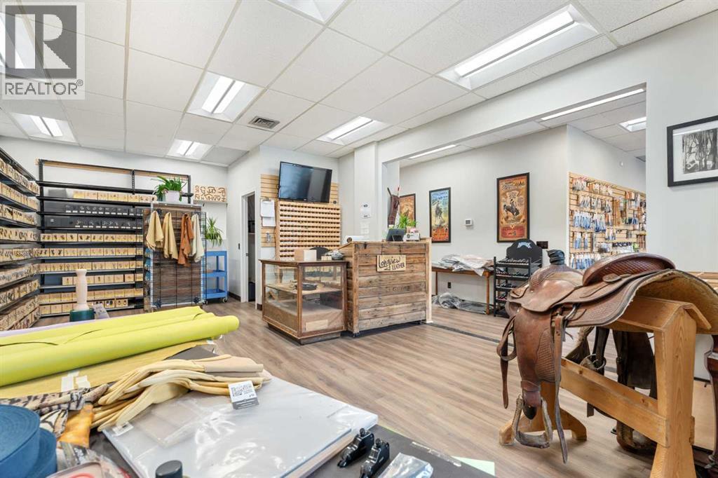 206 Stockton Avenue - Photo 9