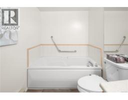 4164 2600 Ferguson Rd, Central Saanich, BC V8N2C1 Photo 35