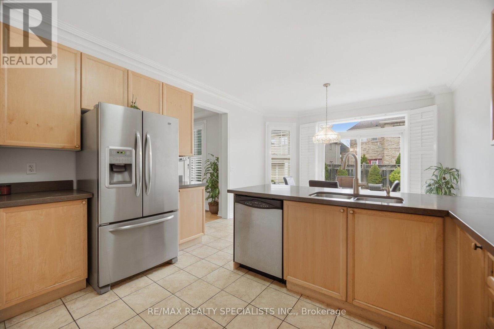 3225 ESCADA DRIVE - 10