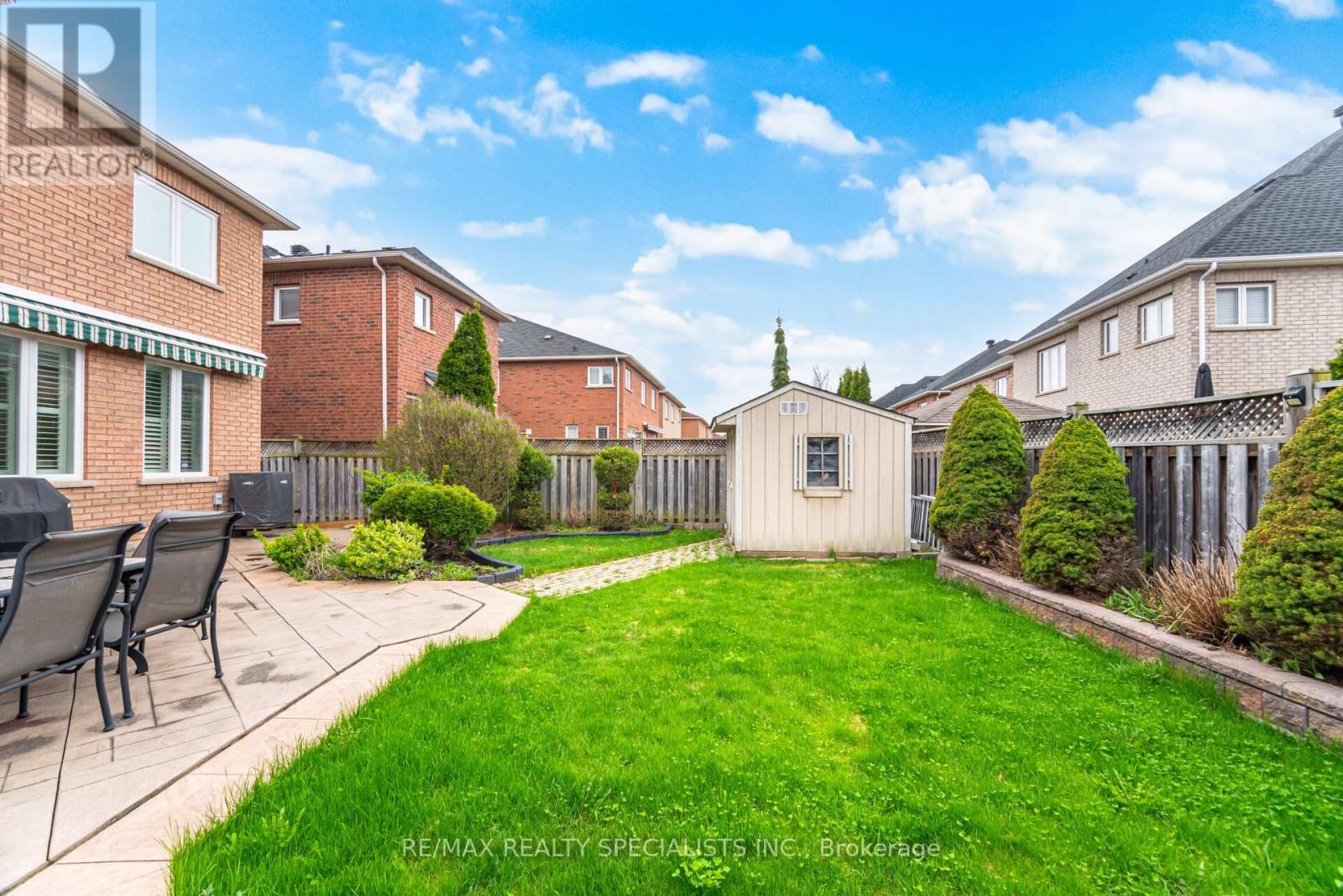 3225 ESCADA DRIVE - 39