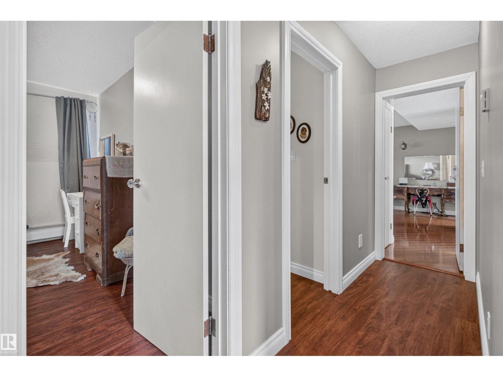 56505 RGE ROAD 233 - 40