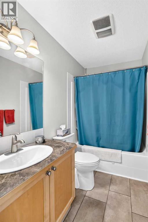 #802 140 Sagewood Boulevard SW - 29
