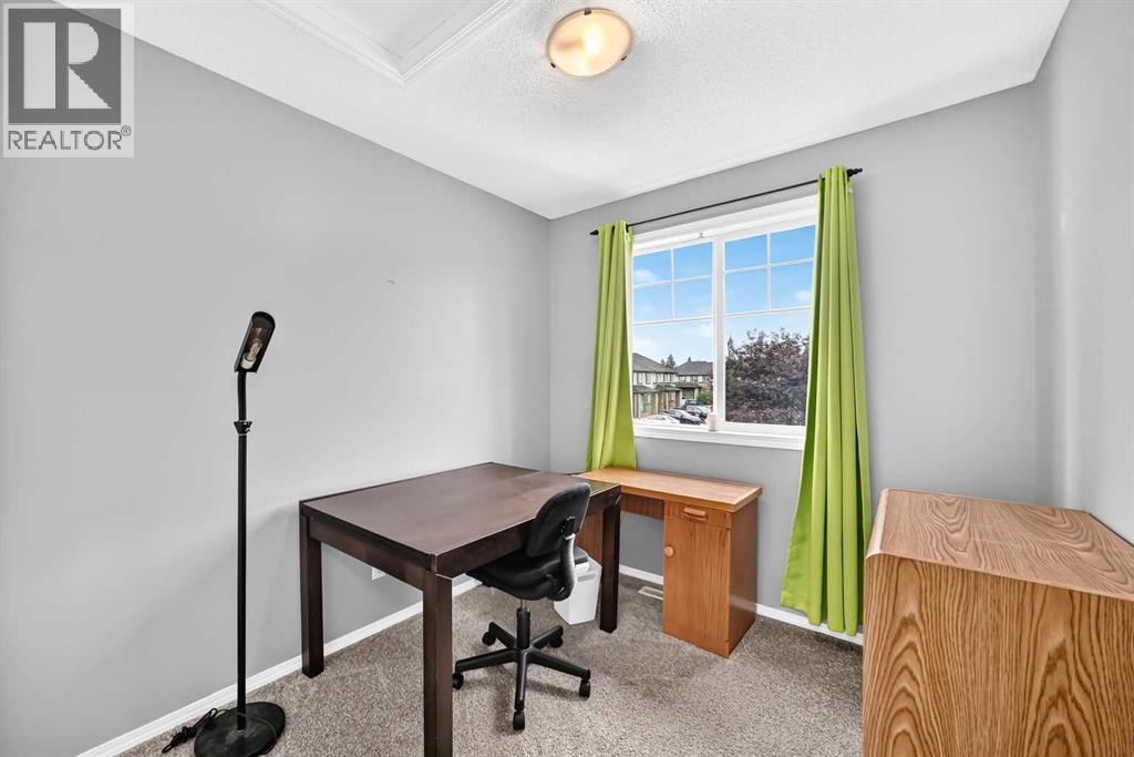 #802 140 Sagewood Boulevard SW - 26