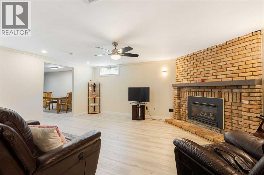 14904 1 Street SE - 25