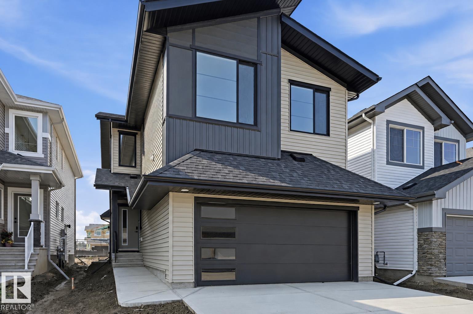 935 18 AV NW - 2