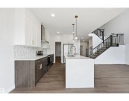 935 18 Av Nw, Edmonton, AB T6T2X3 Photo 15
