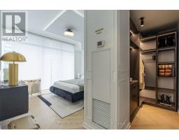 2505 - 103 The Queensway, Toronto, ON M6S5B3 Photo 14
