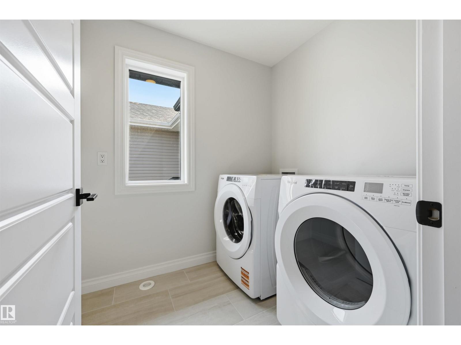 935 18 AV NW - 48