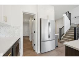 935 18 Av Nw, Edmonton, AB T6T2X3 Photo 17