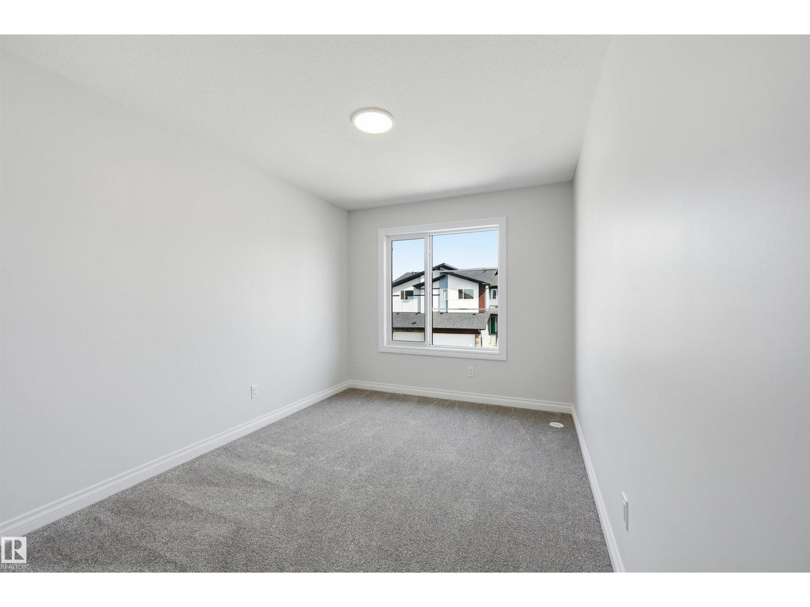 935 18 AV NW - 45