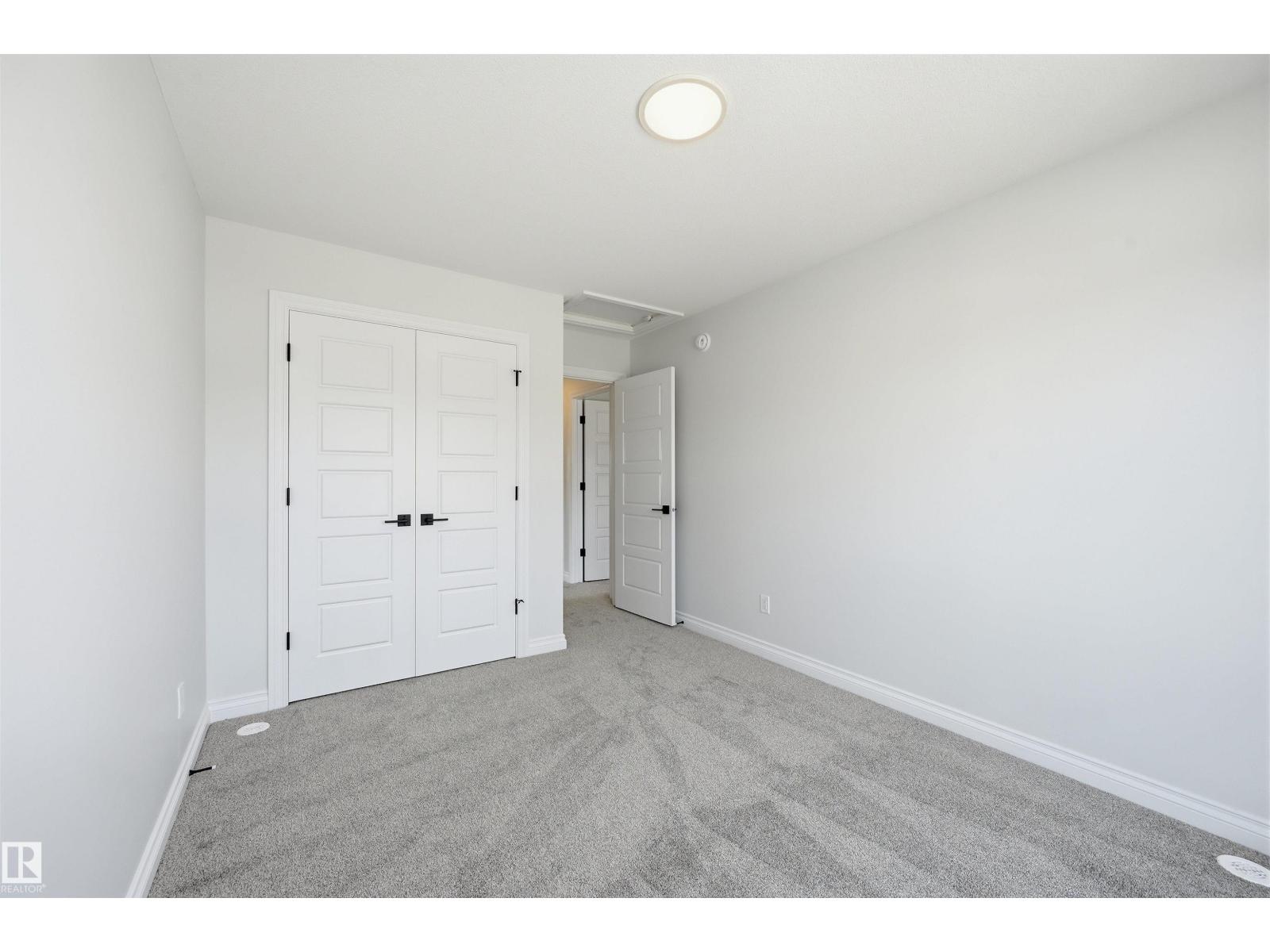 935 18 AV NW - 42