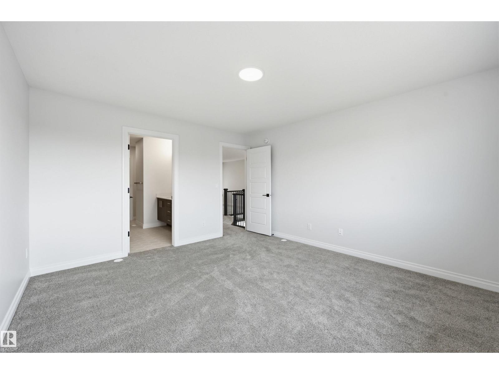 935 18 AV NW - Image 35