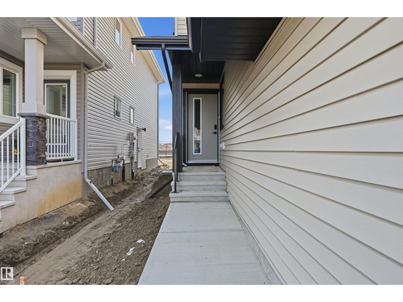 935 18 AV NW, Aster, Edmonton photo 3