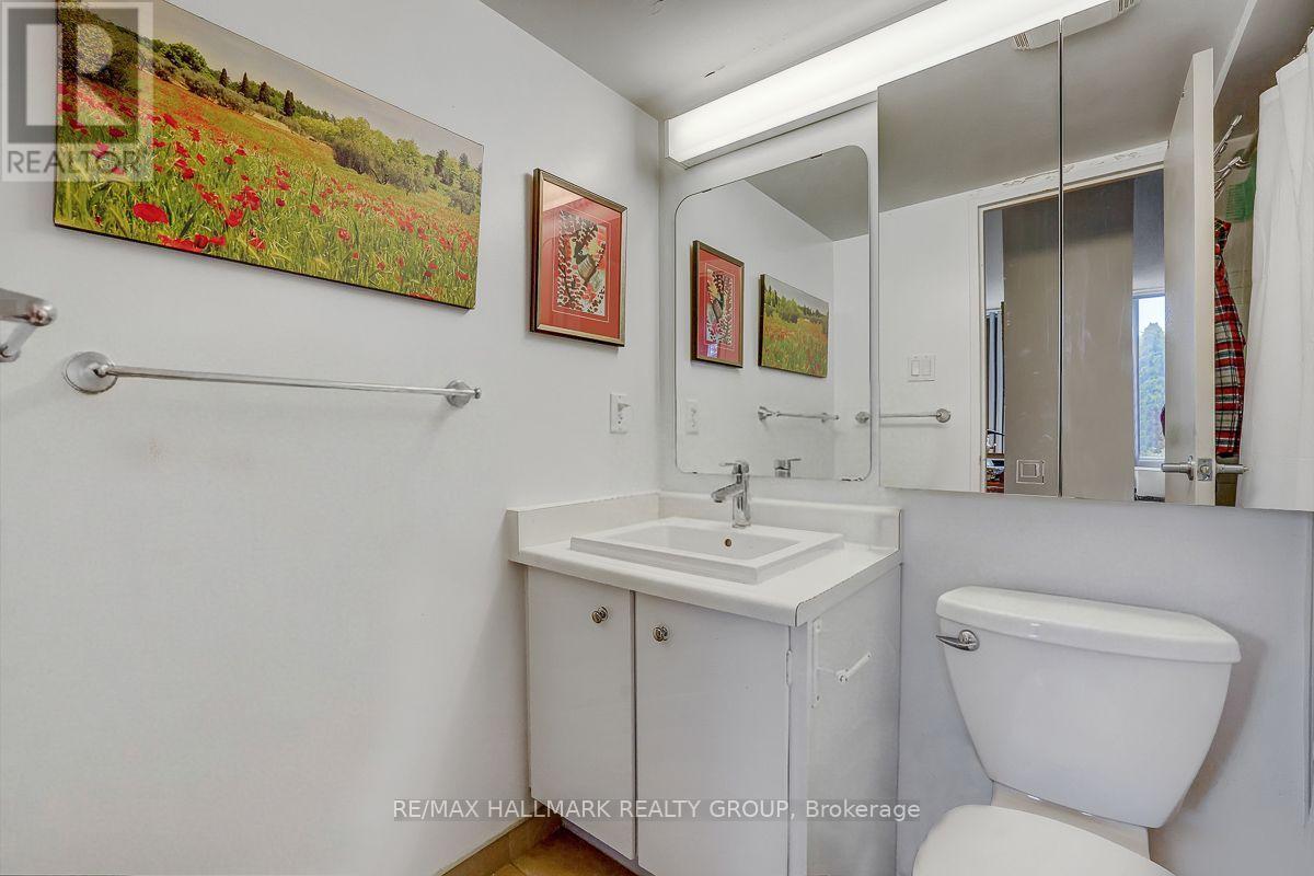#110 2625 REGINA STREET - 14