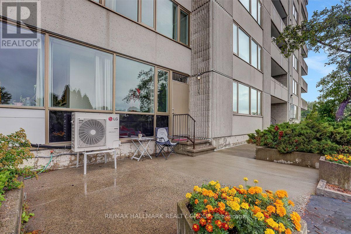 #110 2625 REGINA STREET - 17