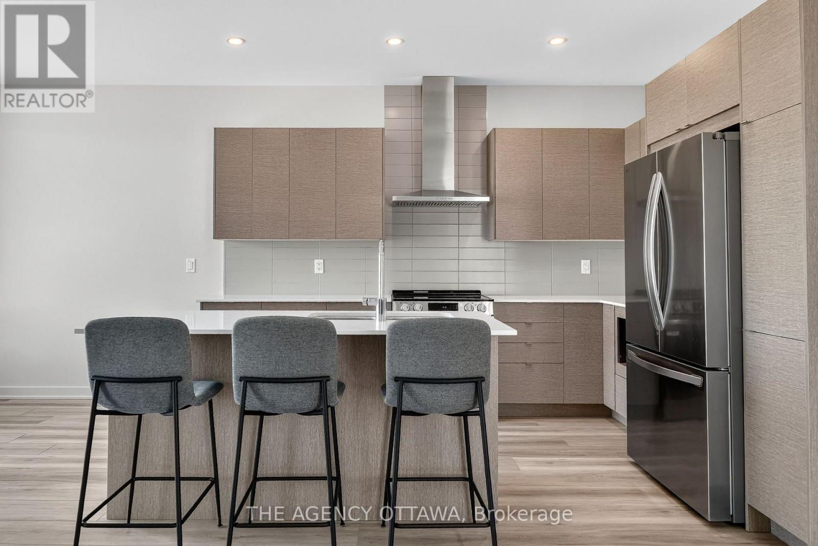 3007 SHOWCASE CRESCENT - 8
