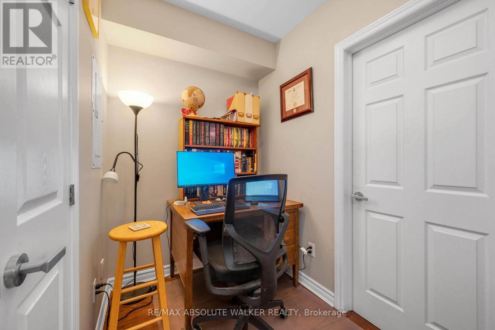 1 Bed, 1 Bath House for Sale in Ottawa – 1003 – 195 BESSERER STREET, Ottawa – MLS# X13653160 - Image 21