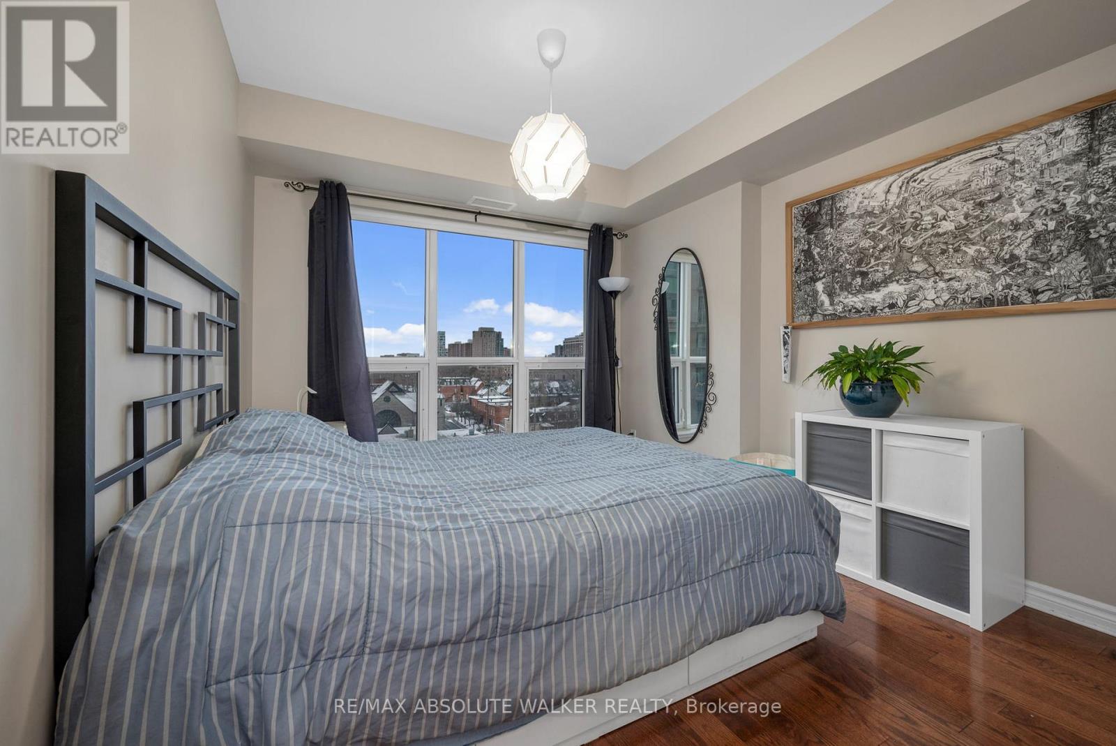 1 Bed, 1 Bath House for Sale in Ottawa – 1003 – 195 BESSERER STREET, Ottawa – MLS# X13653160 - Image 22