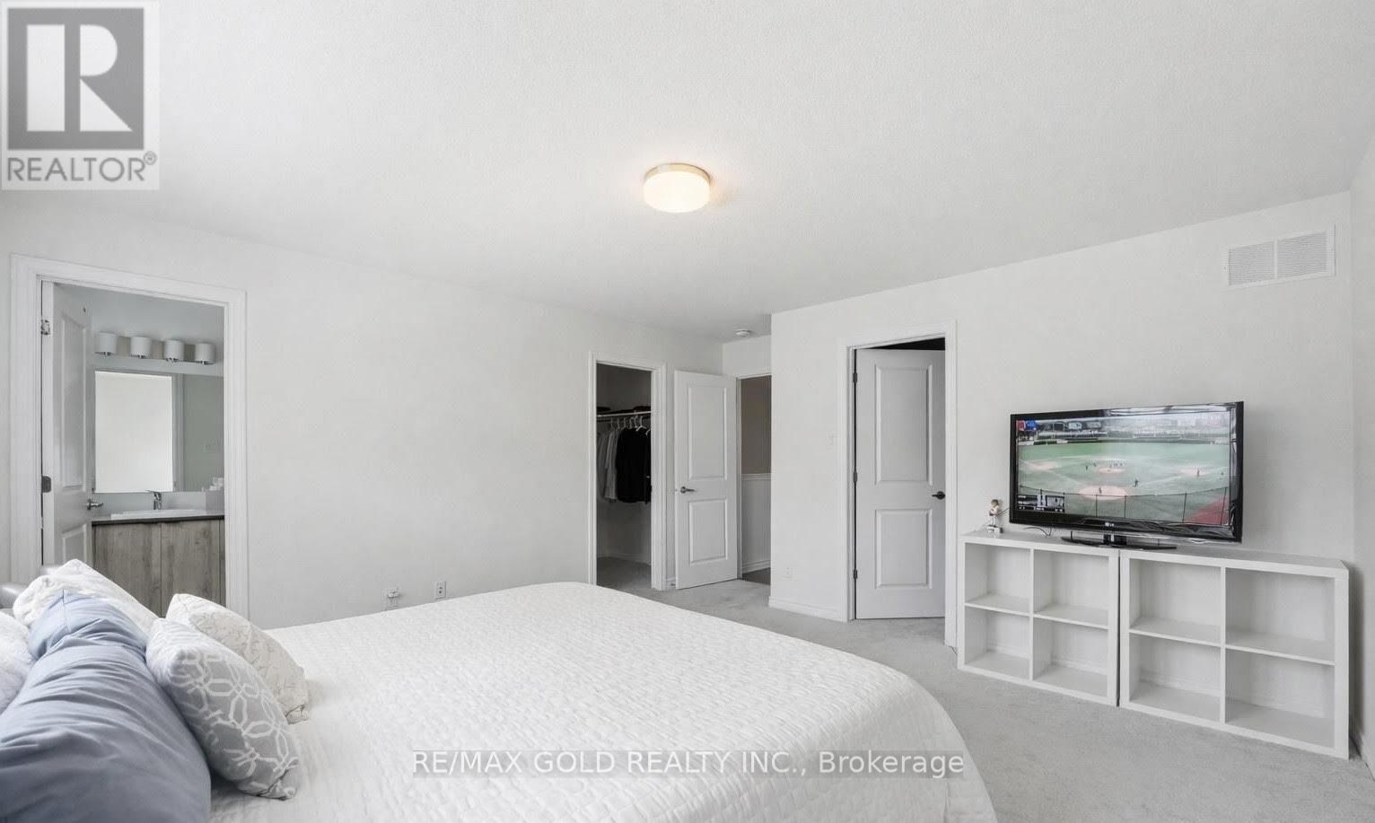 36 JARGEAU ROAD S - 6