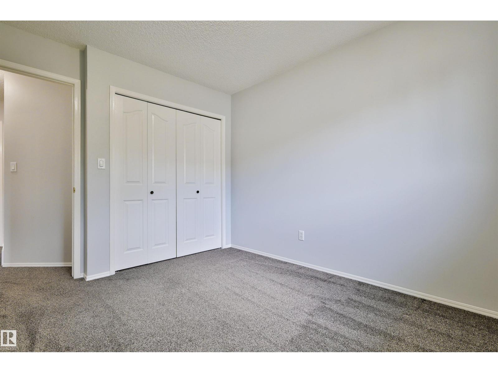 15529 95 Avenue NW - Photo 13