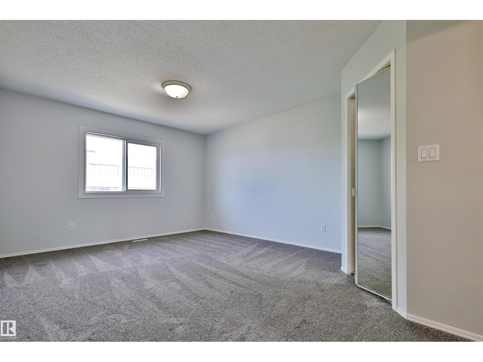 15529 95 Avenue NW - Photo 20
