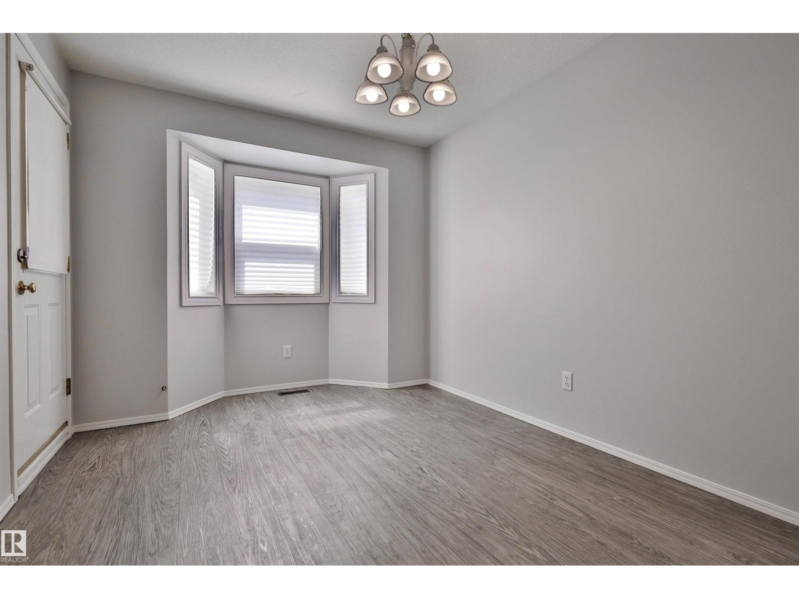 15529 95 AV NW, Sherwood, Edmonton photo 4