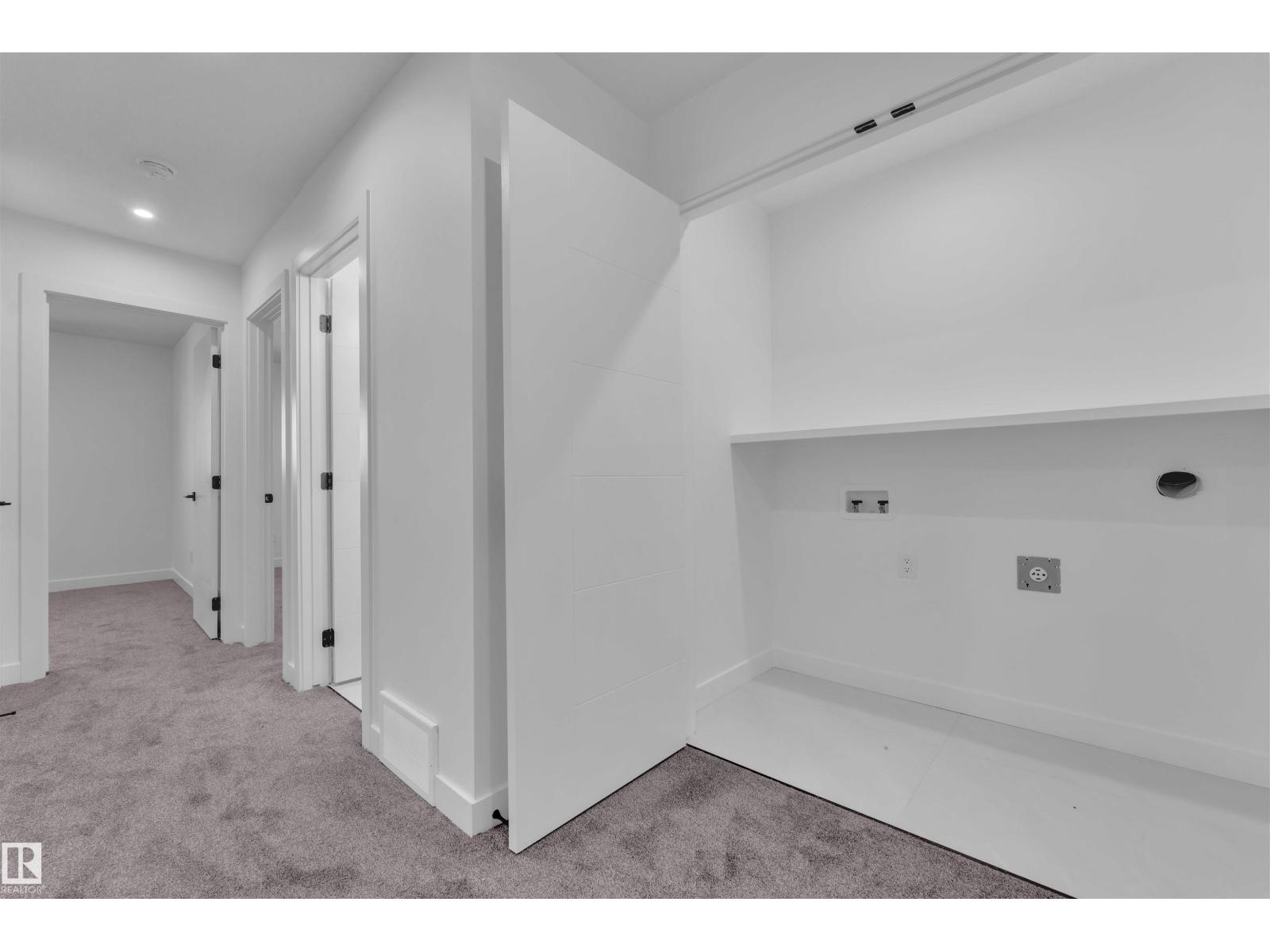 3618 39 AV - Image 17